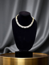 Load image into Gallery viewer, Bold Twist Chain (18”)