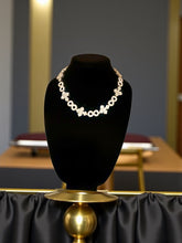 Load image into Gallery viewer, Infinity Cross Linked Chain (18”)