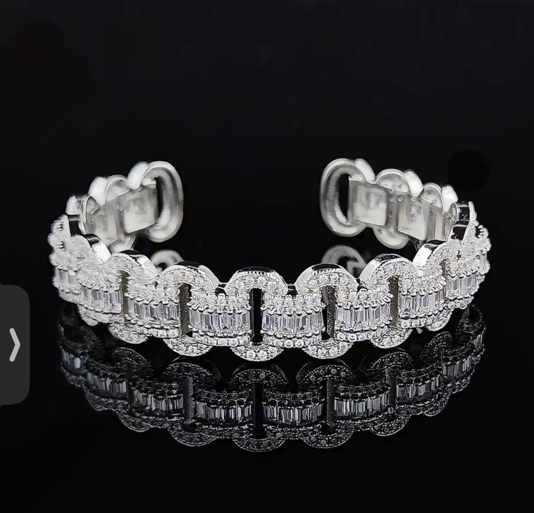 Oval Bracelet